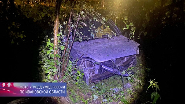 24-летняя девушка улетела в кювет на дороге Иваново - Родники